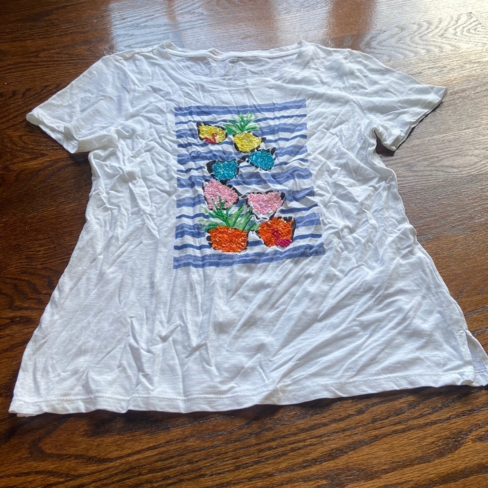 Women’s tee